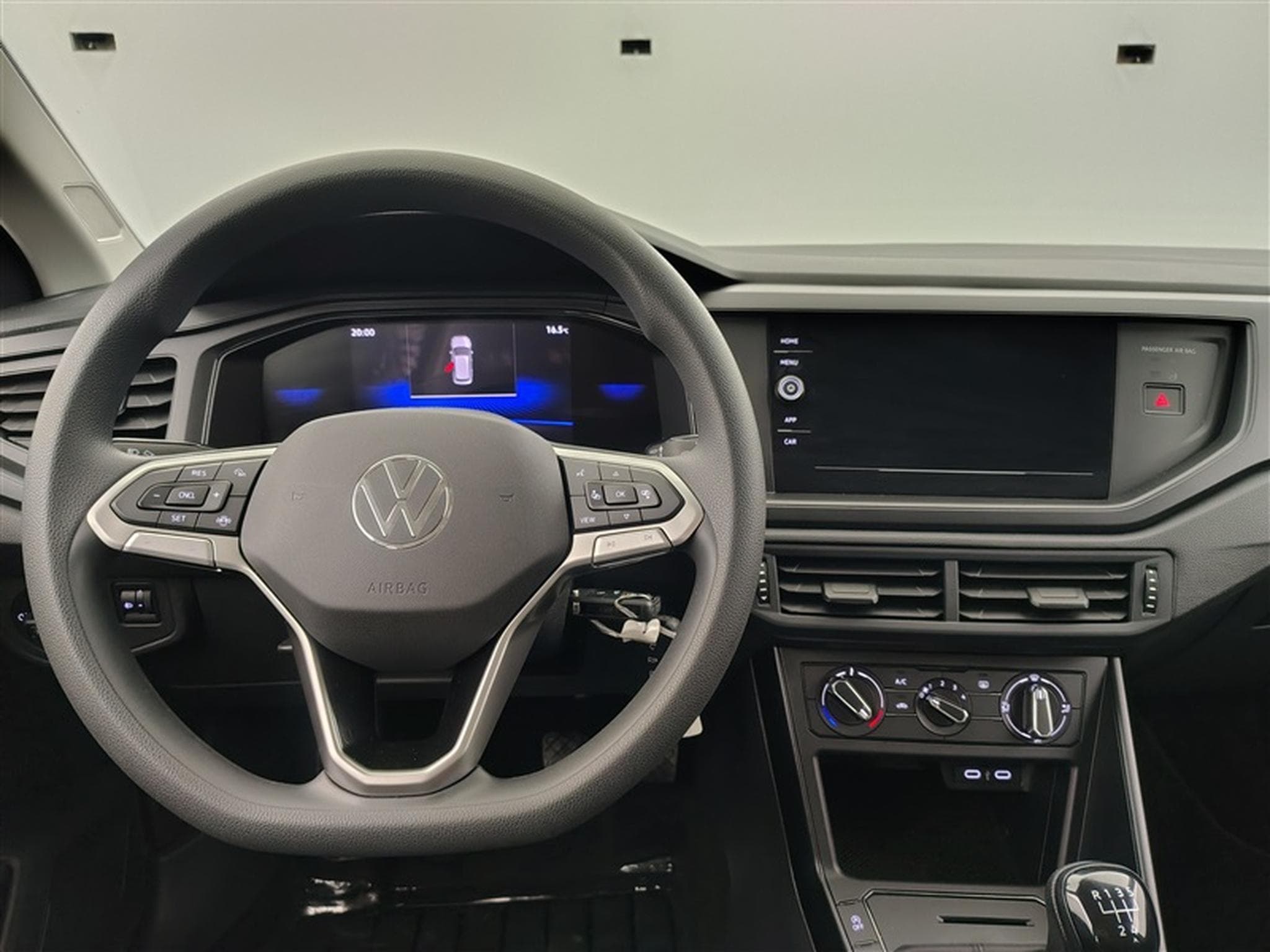 VW Polo 1.0 MPI Carplay / Led / PDC (2024) - Photo 9