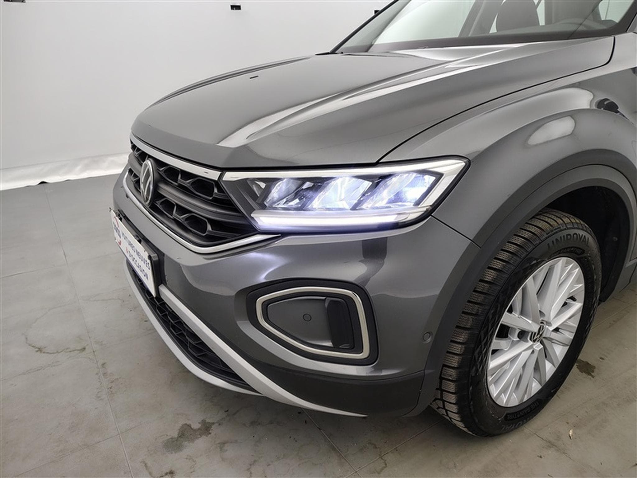 VW T-Roc 1.0 TSI Life Navi Cockpit / Led / PDC av+ar (2023) - Photo 15