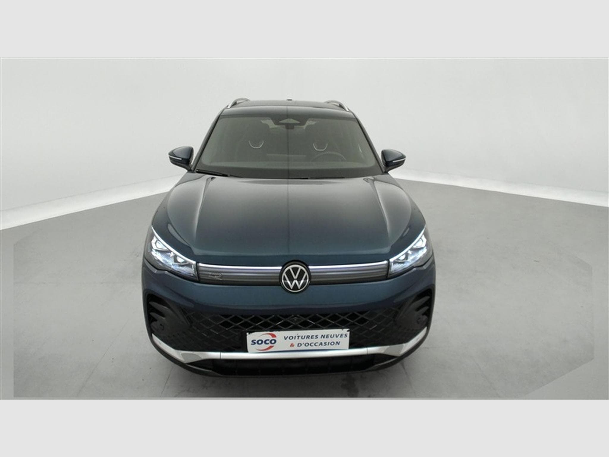VW Tiguan 1.5 eTSI 150Cv DSG New R-Line *NAVI/COCKPIT/CAMERA/SG CH"* (2024) - Photo 4
