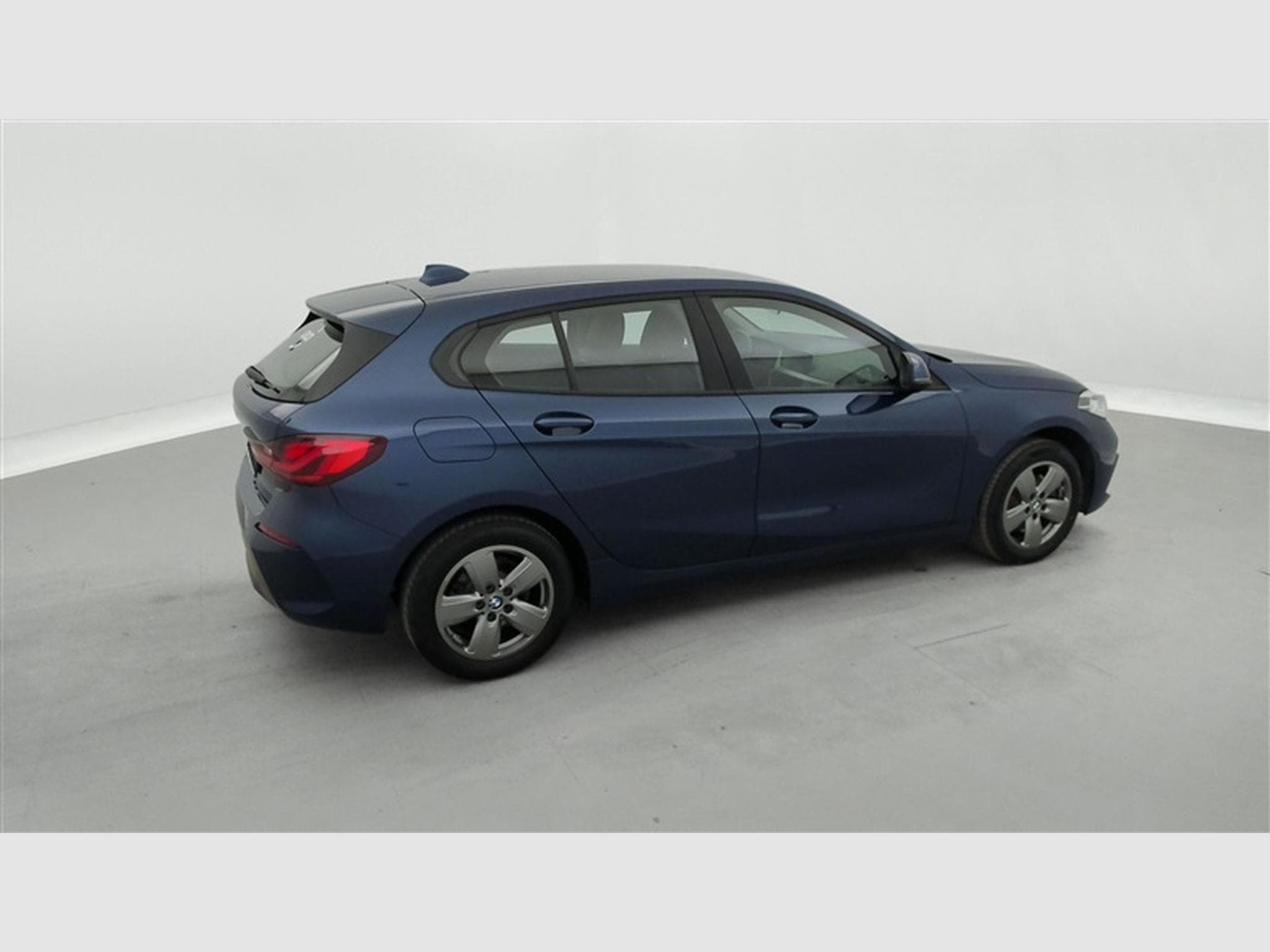 BMW 118 i NAVI / S-CUIR SPORT / FULL LED (2022) - Photo 24