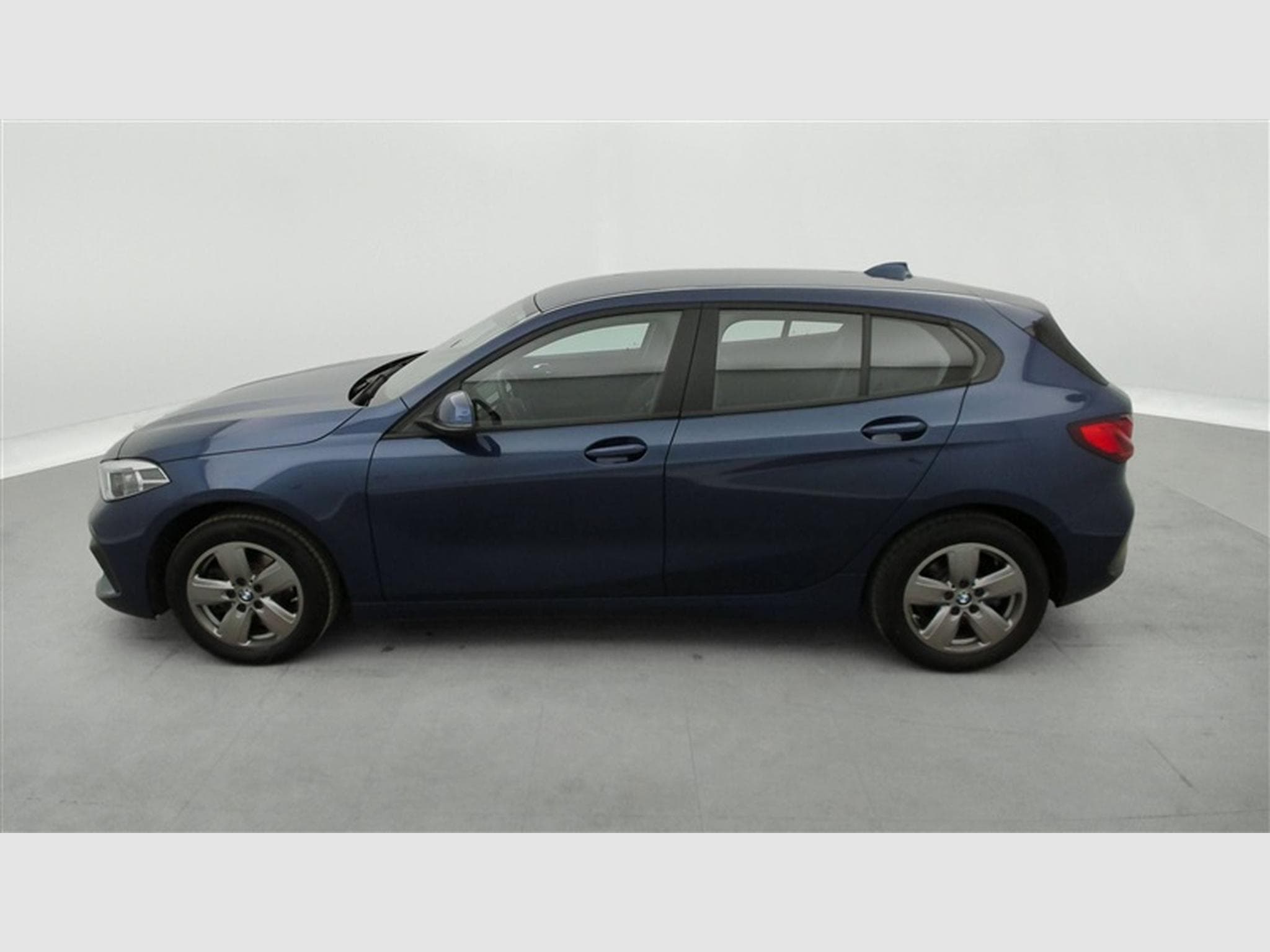BMW 118 i NAVI / S-CUIR SPORT / FULL LED (2022) - Photo 3