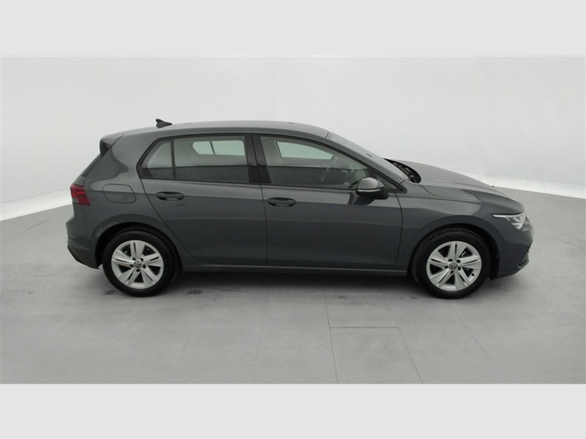 VW Golf 1.0 eTSI Life DSG NAVI / FULL LED / CARPLAY (2023) - Photo 23