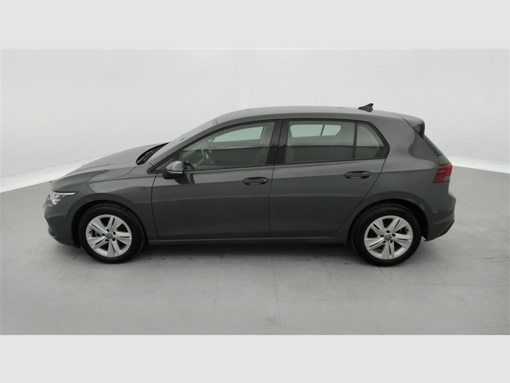 VW Golf 1.0 eTSI Life DSG NAVI / FULL LED / CARPLAY (2023) - Photo 3