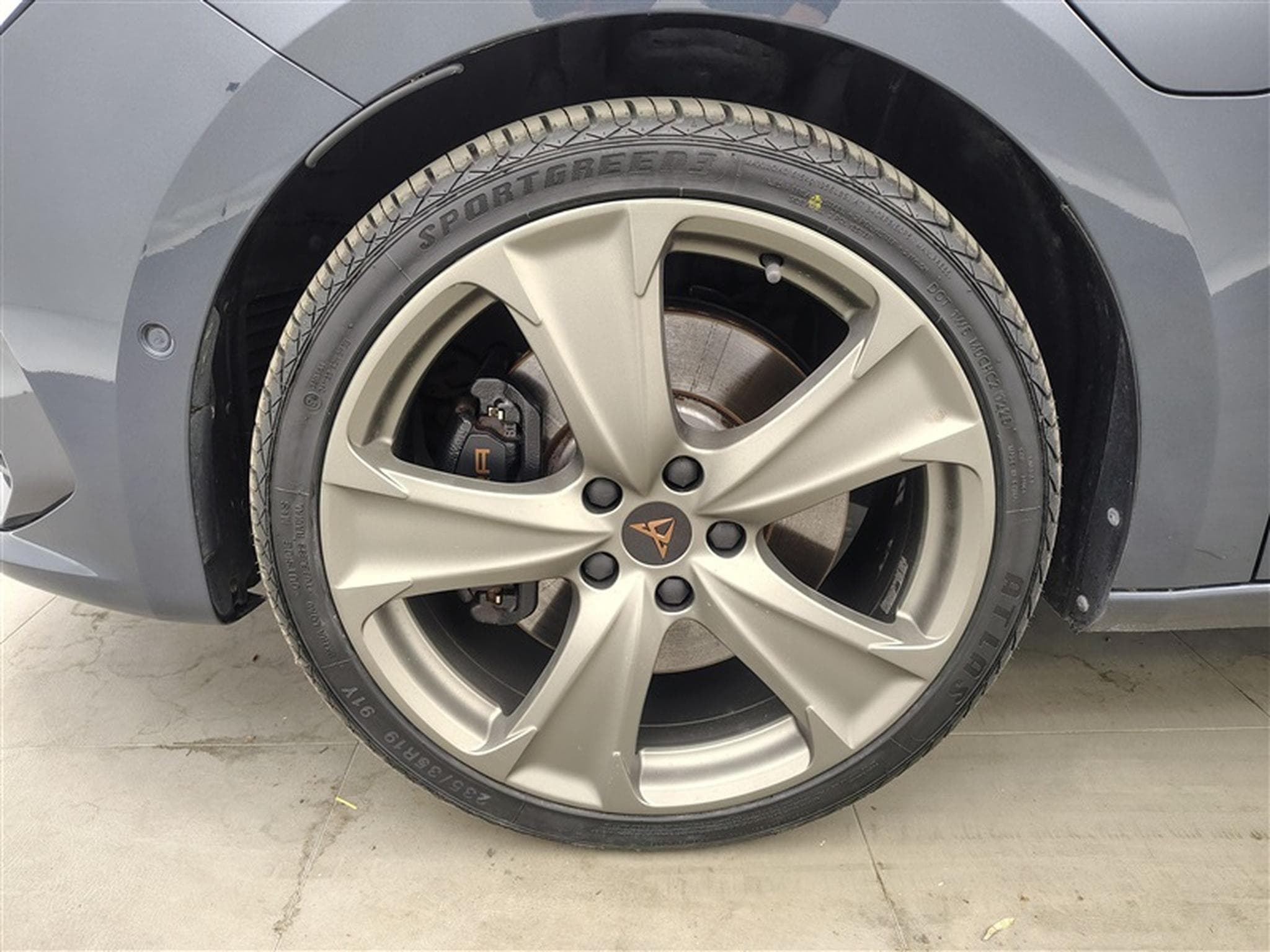 Cupra Leon Leon ST e-Hybrid 1.4 PHEV S-CUIR / NAVI / TO PANO / CAMERA (2023) - Photo 6