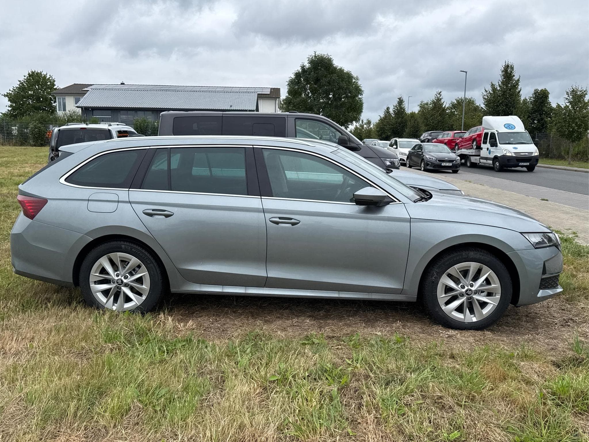 Skoda Octavia Selection (2026) - Foto 4