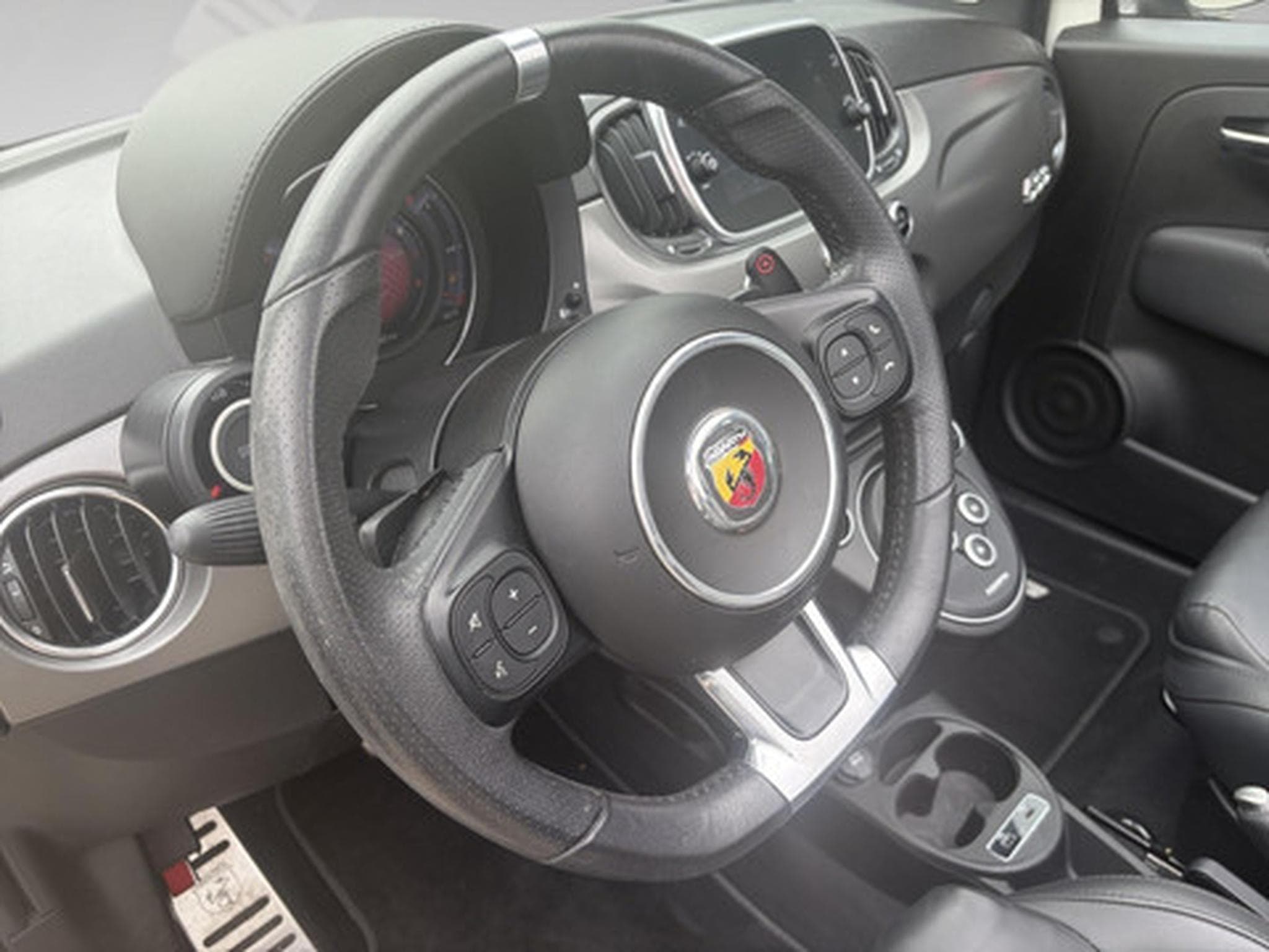 Abarth 500 500C 1.4 595 TURISMO C (2021) - Photo 8