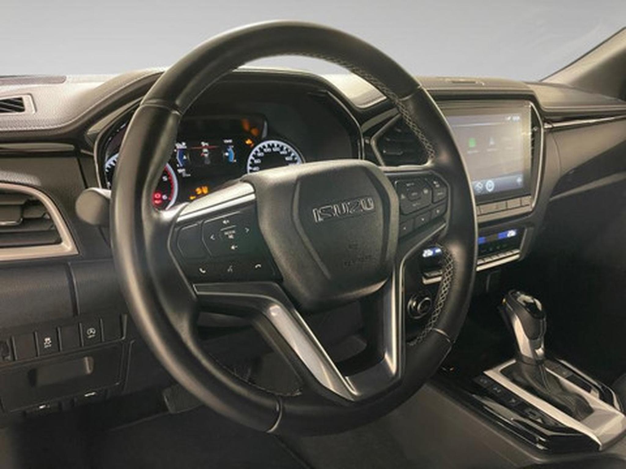 Isuzu D-Max D-MAX DC Euro6d L AT 4x4 (2024) - Foto 8