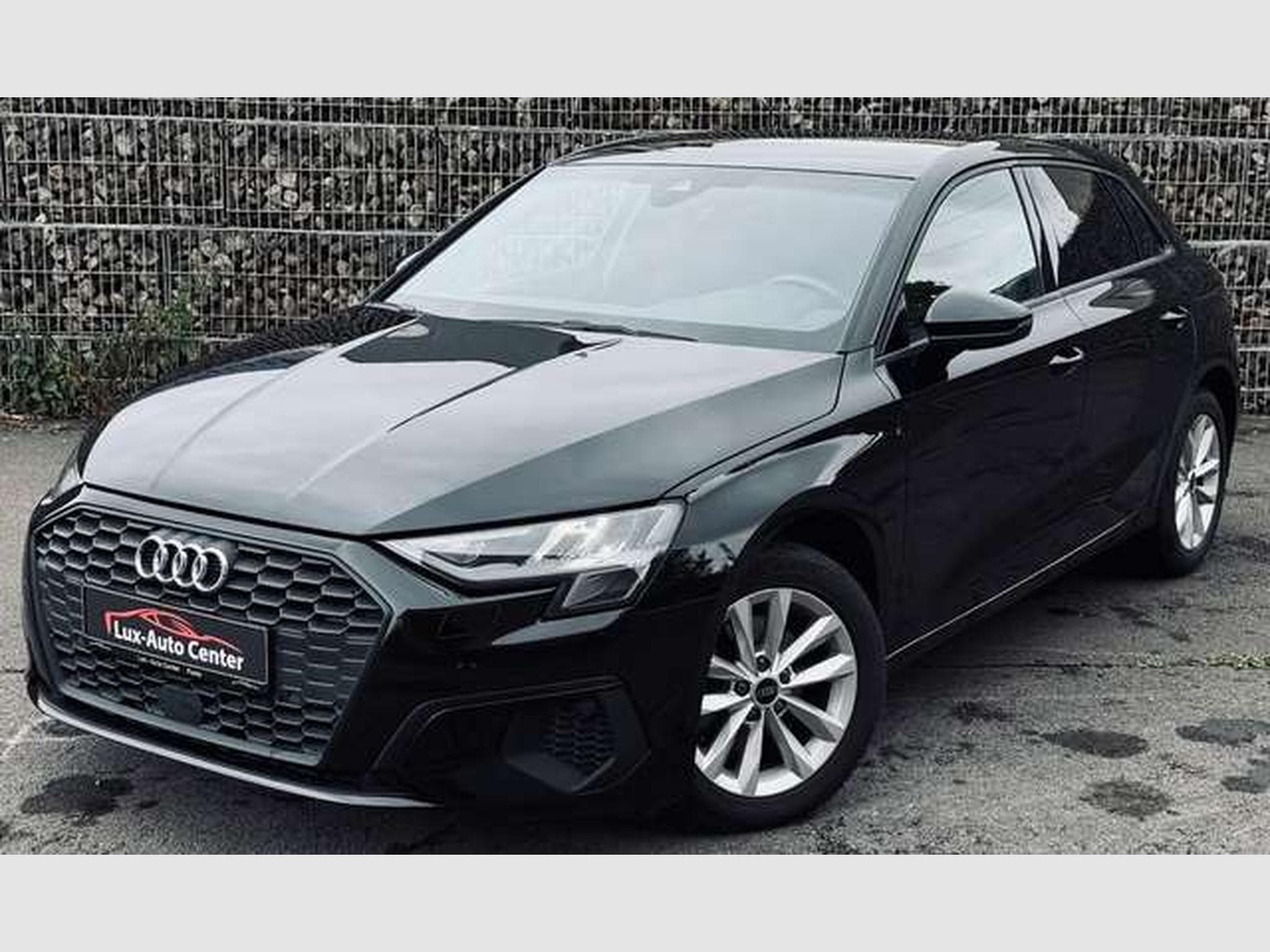 Audi A3 A3 Sportback 35 TFSI Business// Garantie 12 Mois✅✅ (2023) - Photo 2