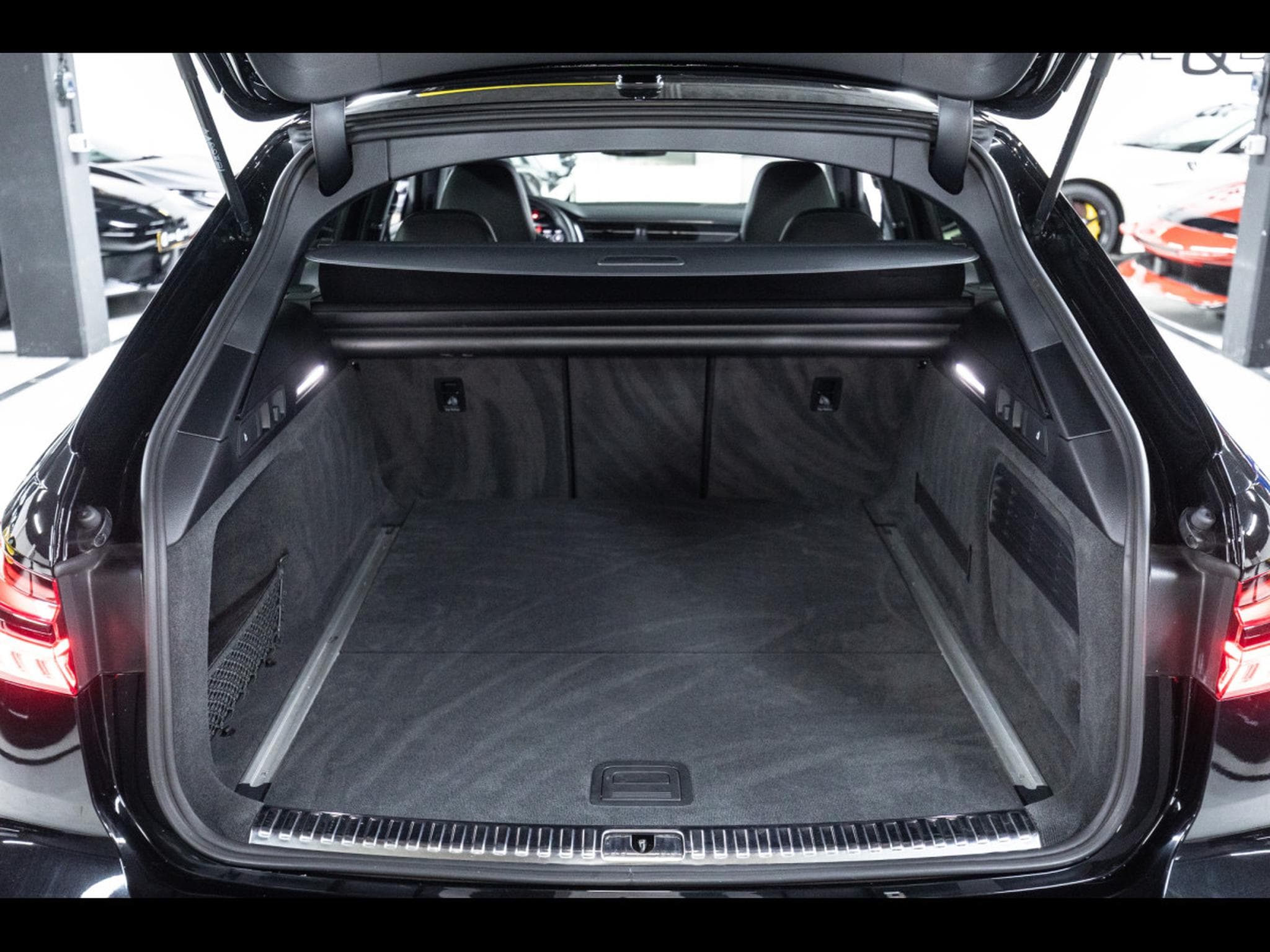 Audi RS6 AVANT 4.0 TFSI QUATTRO TIPTRONIC - RS DYNAMIC PACK (V/MAX 28 (2022) - Photo 22