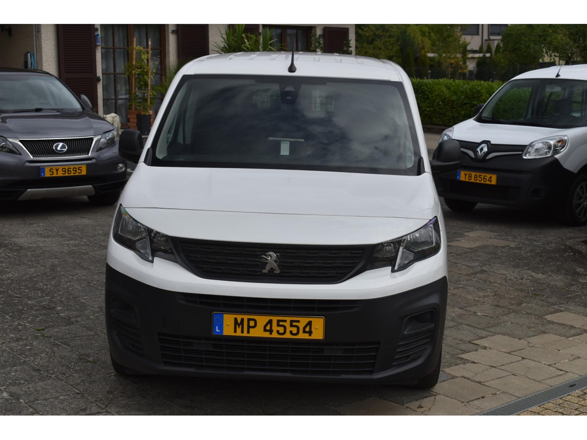 Peugeot Partner Maxi 1,5 HDI 3 places TVA Comprise (2021) - Photo 2