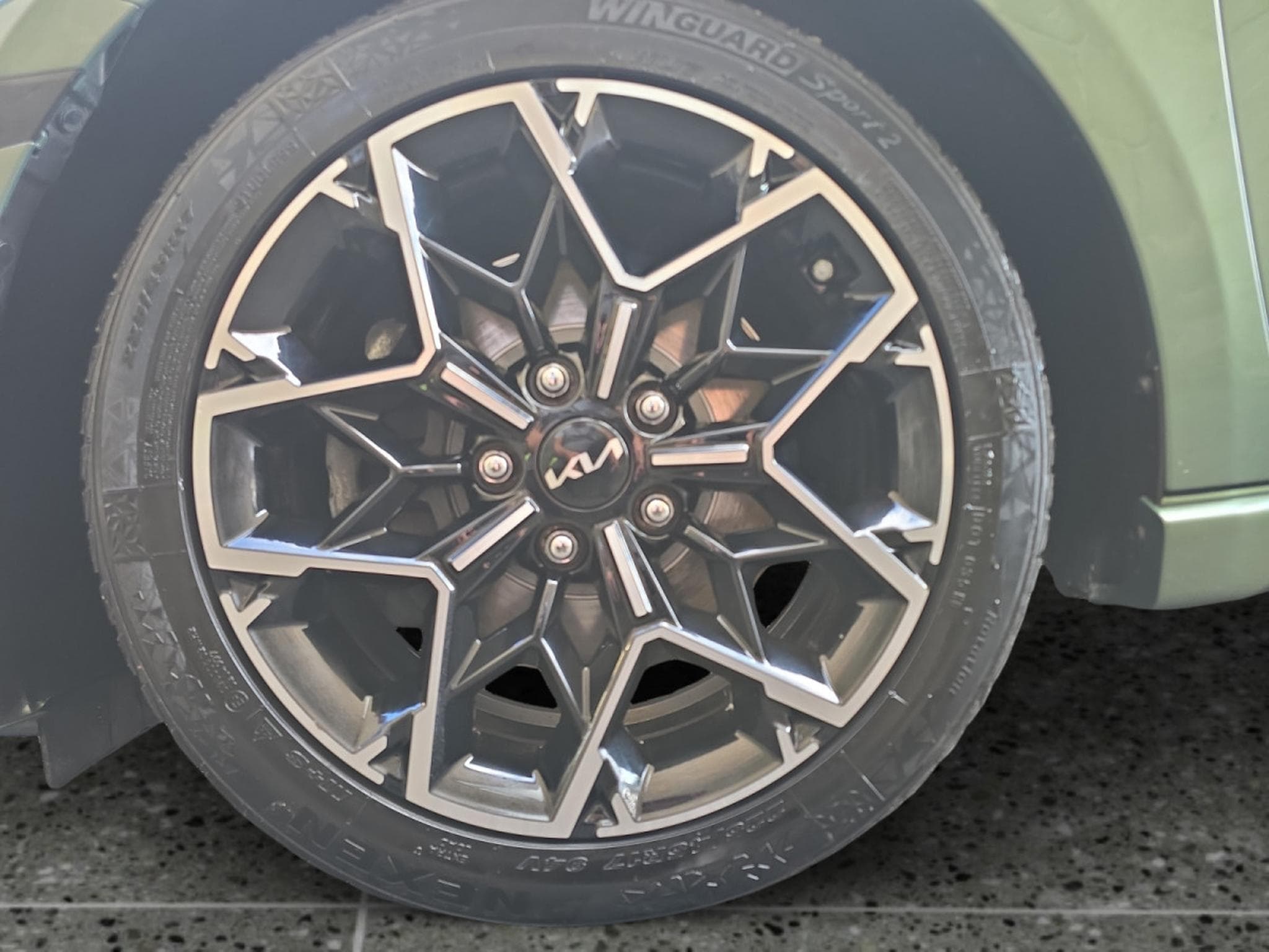 Kia Ceed GT Line 1.5T 160 DCT (2025) - Foto 18