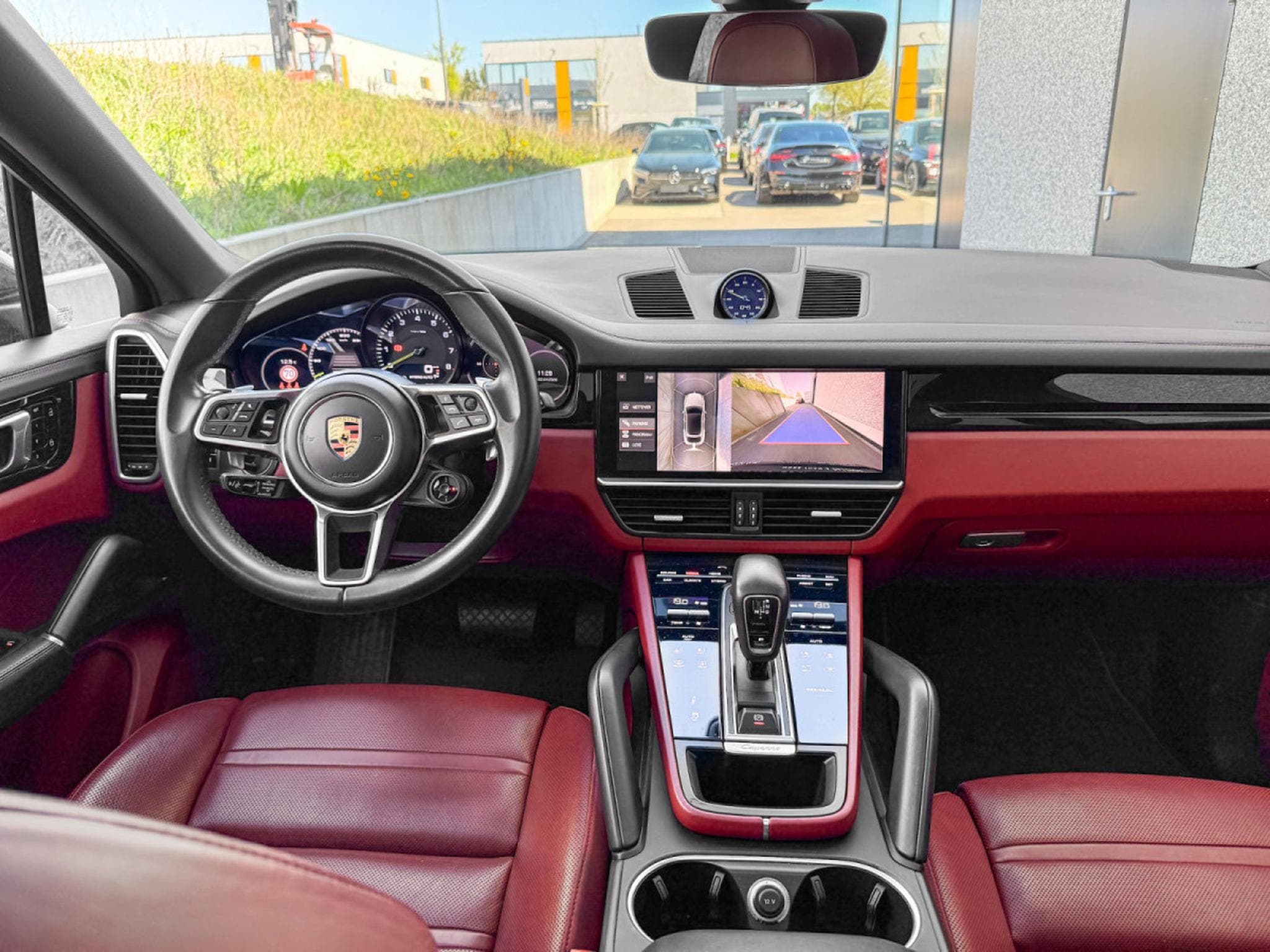 Porsche Cayenne Coupe E-Hybrid/Panorama/22 (2021) - Photo 17