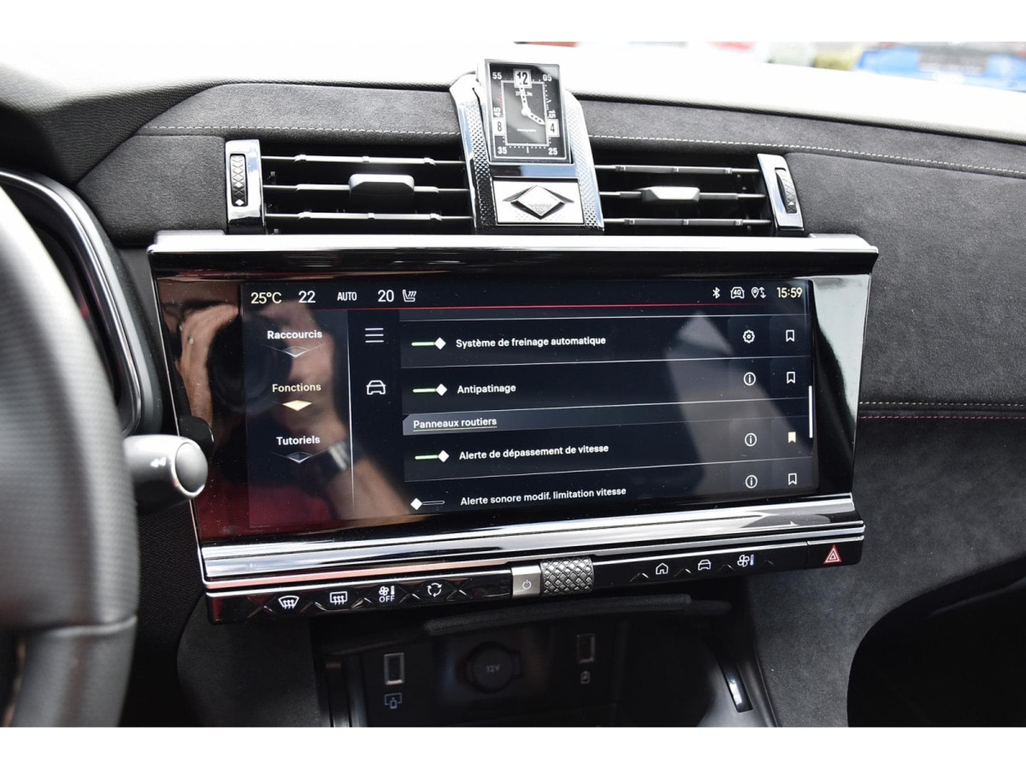 DS Automobiles DS7 1.5 HDI Performance Line EAT8 MEMO ACC SIDE CAM360 (2025) - Foto 13
