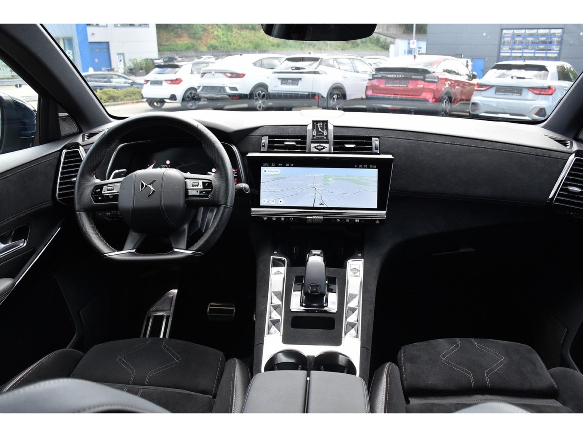 DS Automobiles DS7 1.5 HDI Performance Line EAT8 MEMO ACC SIDE CAM360 (2025) - Foto 9