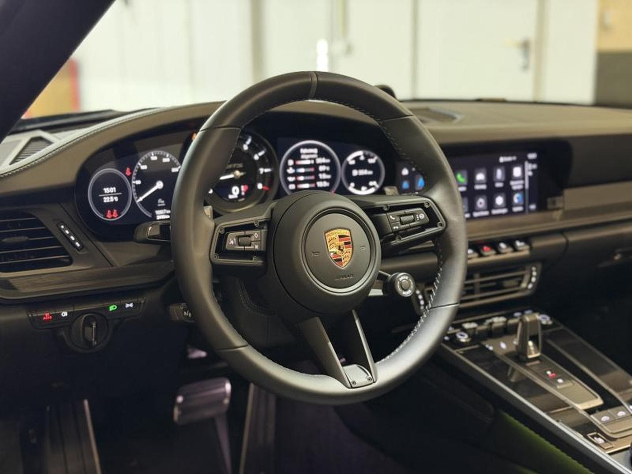 Porsche 911 911 Targa 4 GTS 50 Jahre 140/750 (2022) - Photo 14
