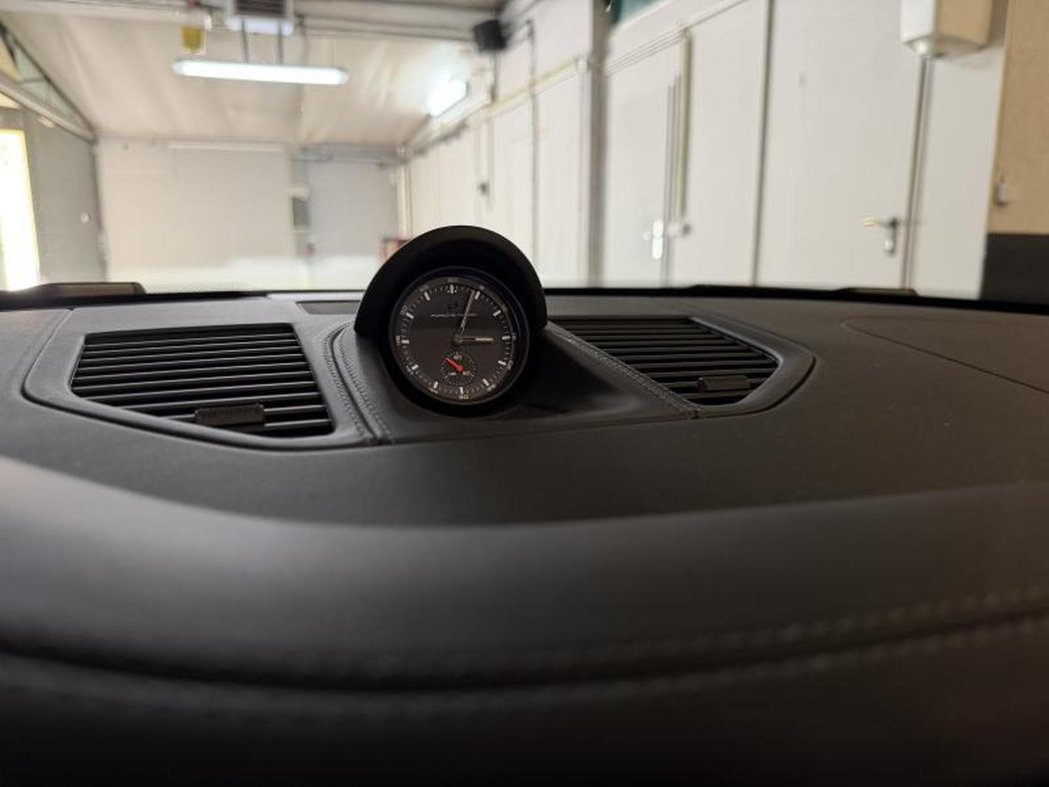 Porsche 911 911 Targa 4 GTS 50 Jahre 140/750 (2022) - Photo 18