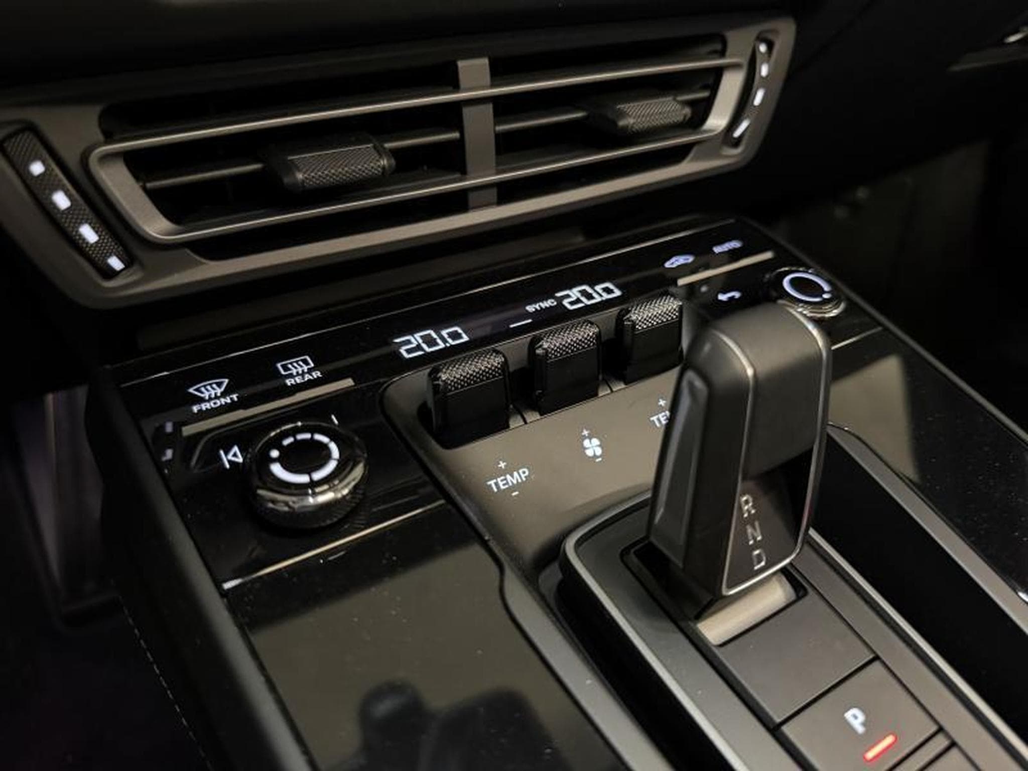 Porsche 911 911 Targa 4 GTS 50 Jahre 140/750 (2022) - Photo 20