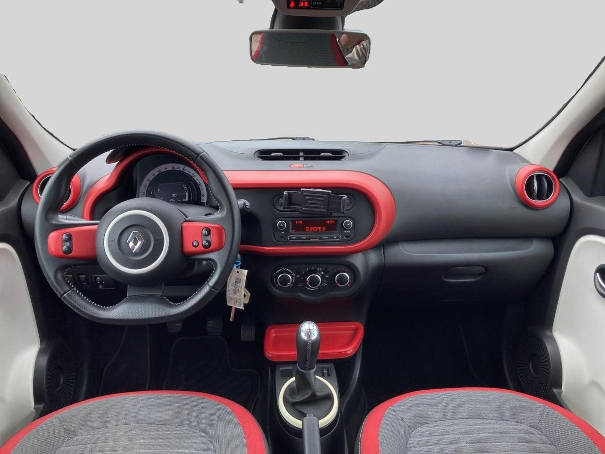 Renault Twingo 1.0 SCE 70 INTENS (2015) - Photo 10