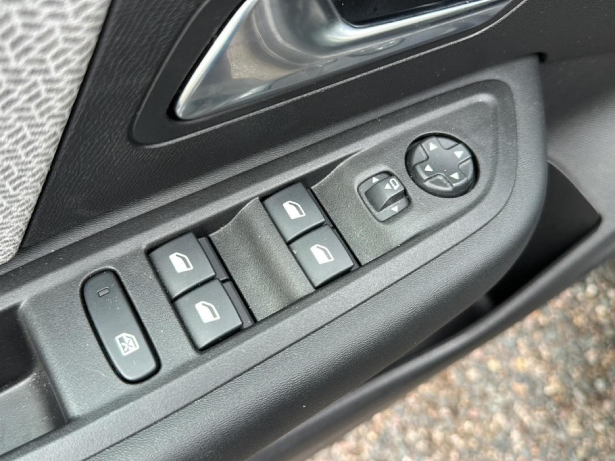 Citroen C4 1.5 BLUEHDI 130 MAX AUTOMATIQUE (2024) - Photo 17