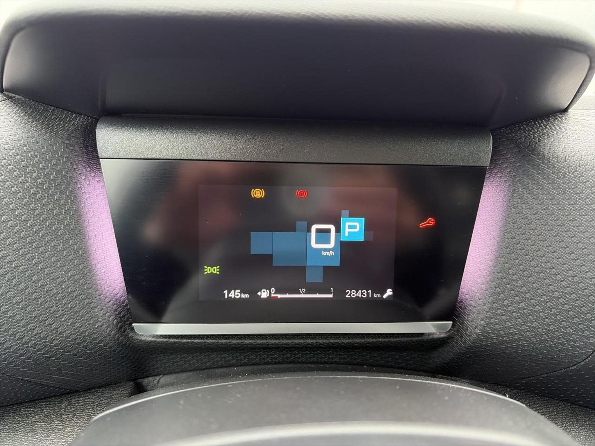 Citroen C4 1.5 BLUEHDI 130 MAX AUTOMATIQUE (2024) - Photo 16