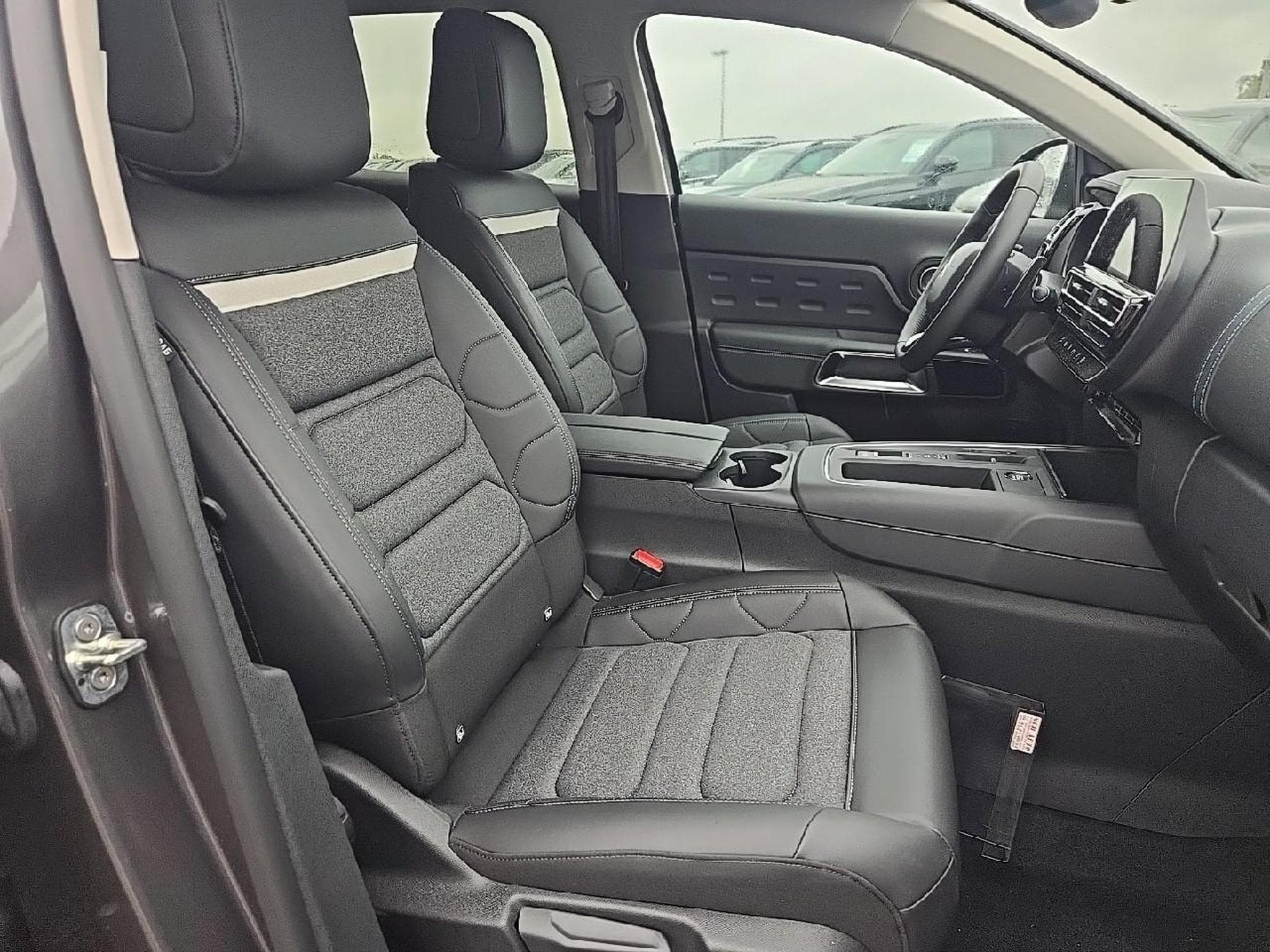 Citroen C5 AIRCROSS 1.5 BLUEHDI 130 MAX BOITE AUTOMATIQUE (2025) - Photo 12
