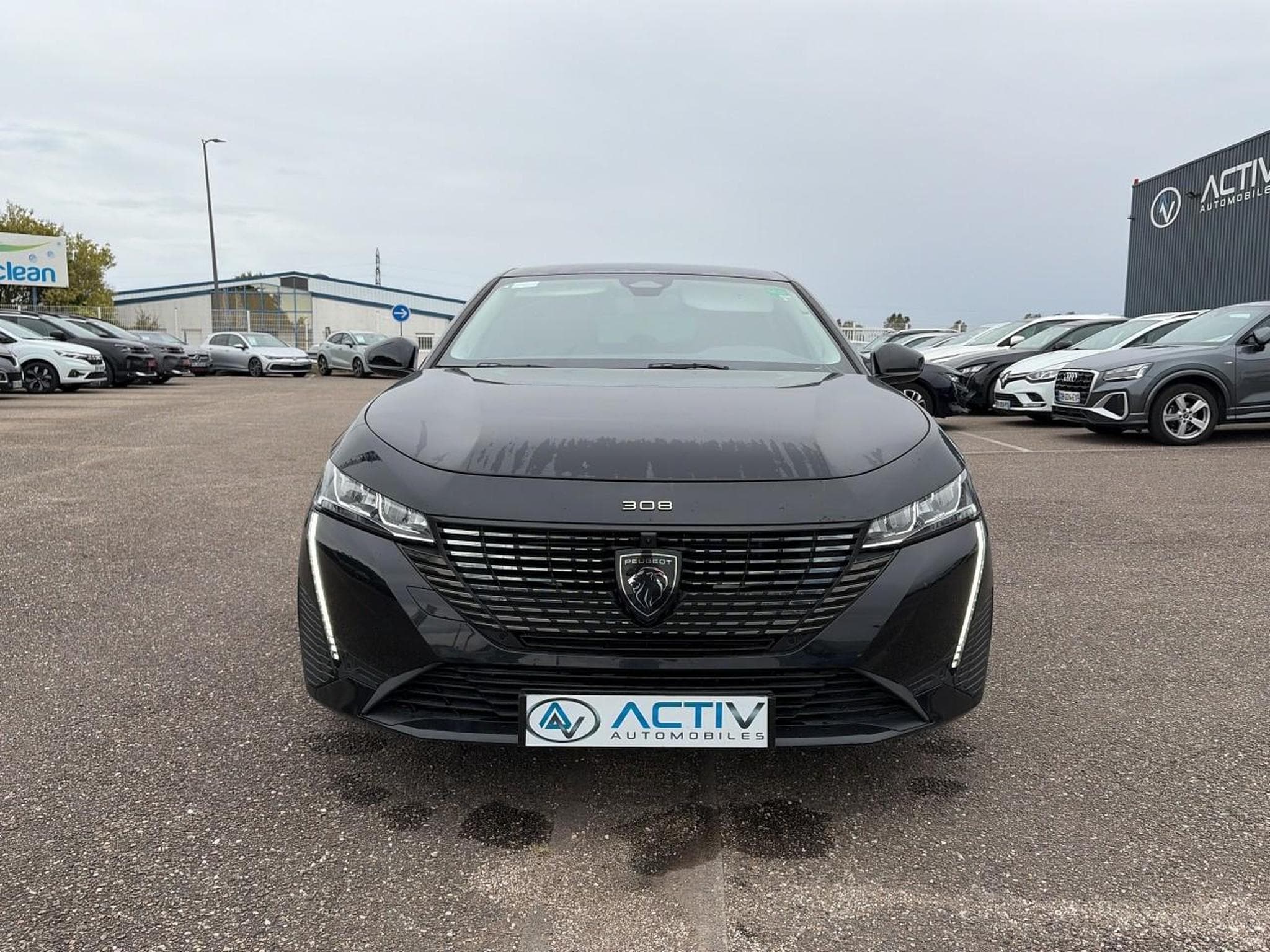 Peugeot 308 1.5 BLUEHDI 130 ALLURE EAT8 (2025) - Photo 2
