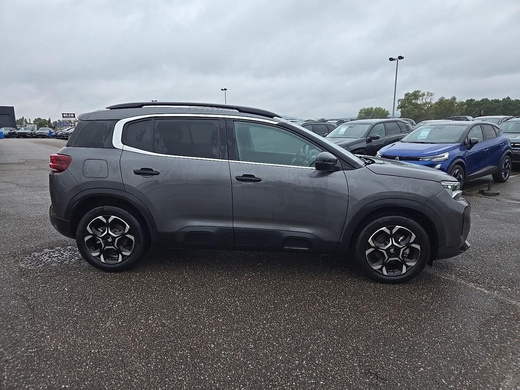 Citroen C5 AIRCROSS 1.5 BLUEHDI 130 MAX BOITE AUTOMATIQUE (2025) - Photo 4