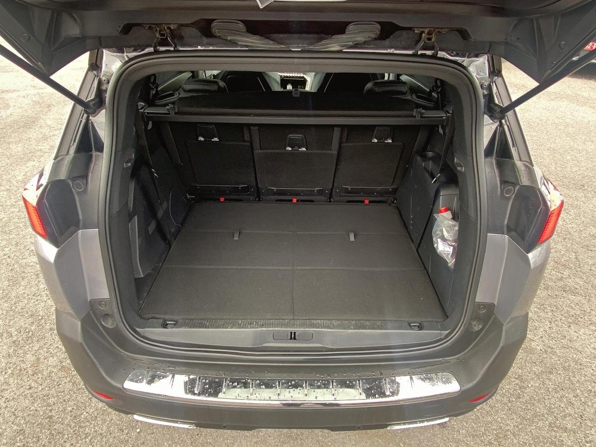 Peugeot 5008 1.6 BLUEHDI 120 GT LINE EAT6 (2018) - Photo 17