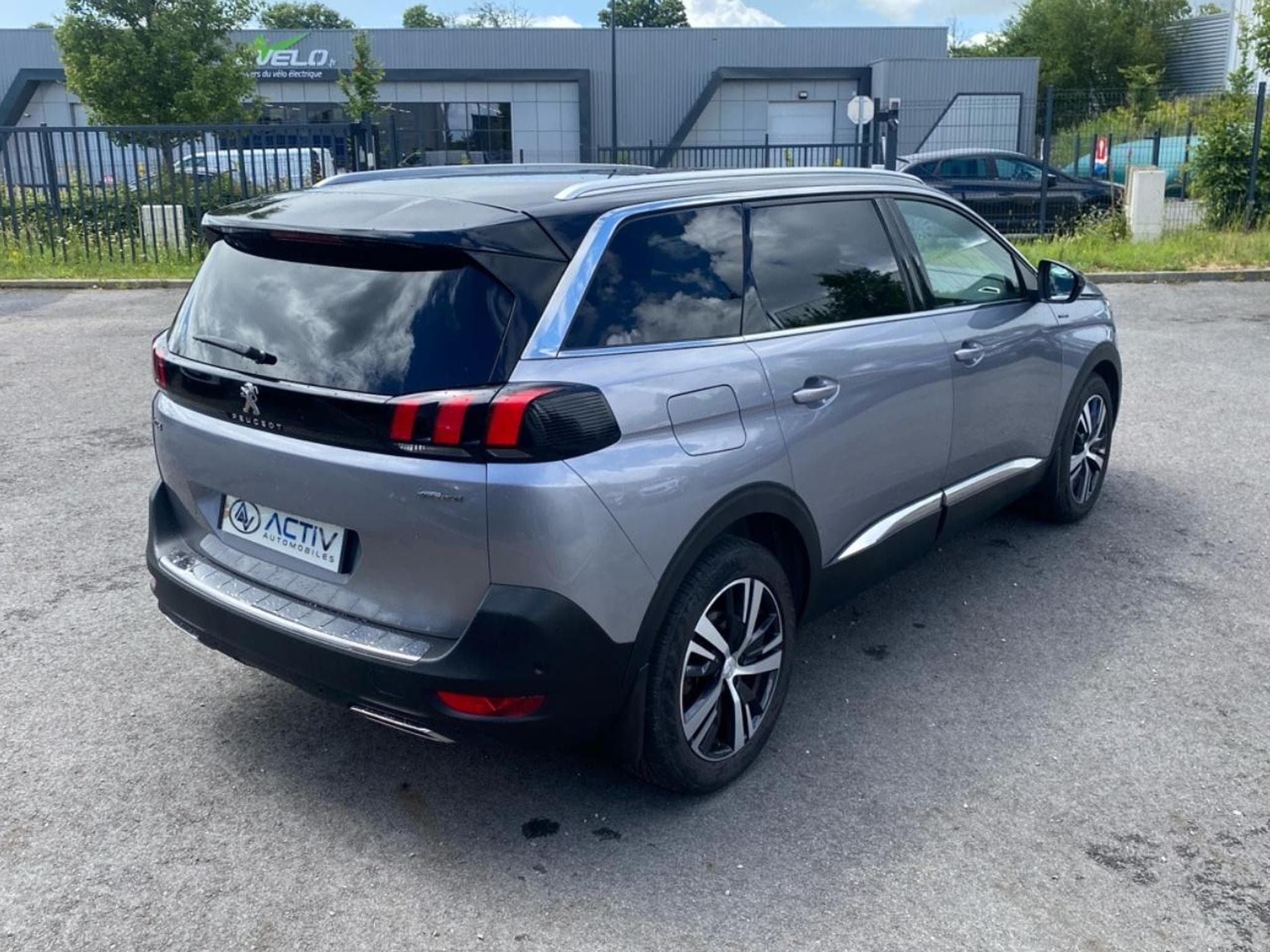 Peugeot 5008 1.6 BLUEHDI 120 GT LINE EAT6 (2018) - Photo 5