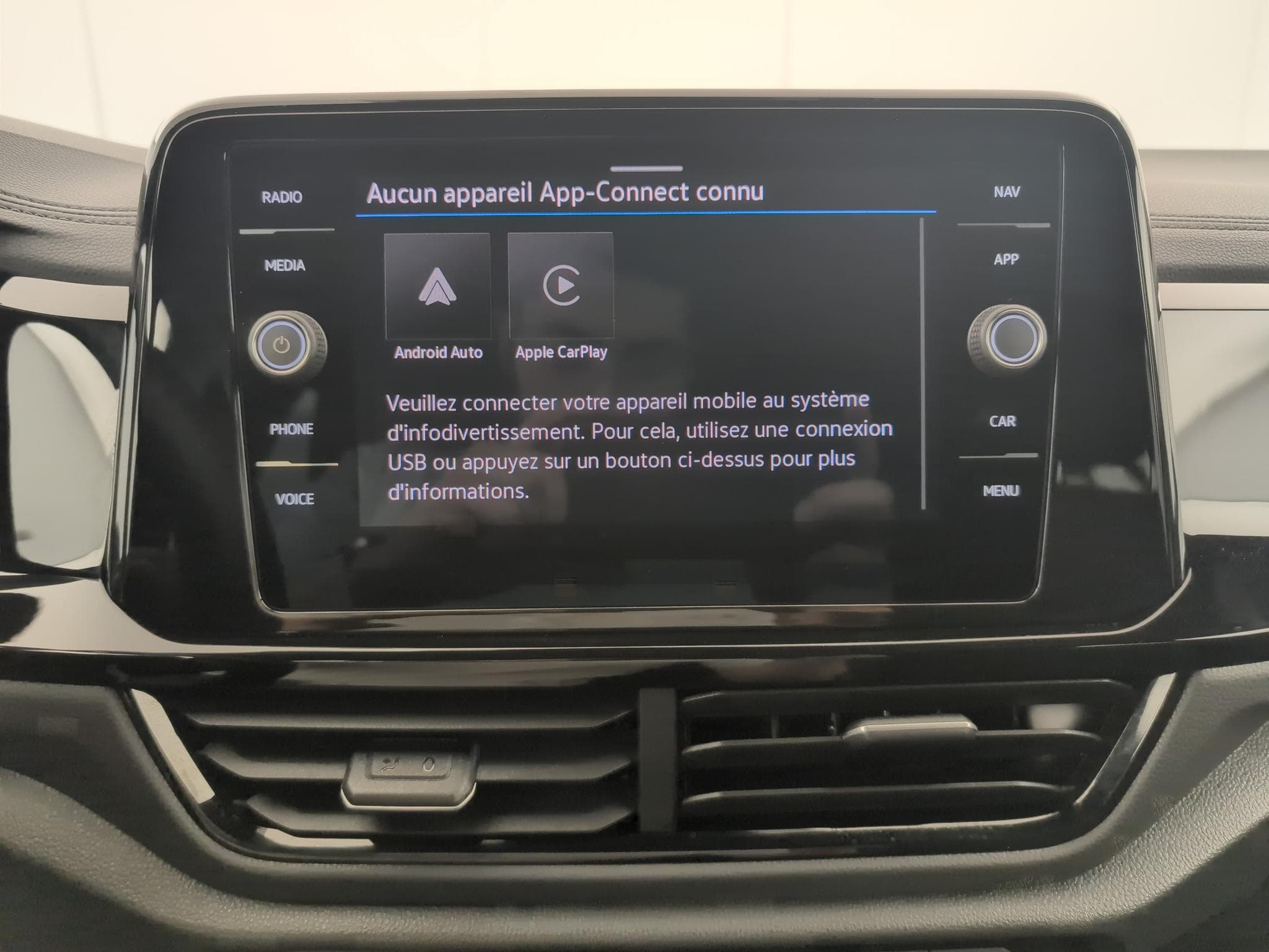 VW T-Roc 2.0 TDI 150 Start/Stop DSG7 Style (2025) - Photo 18