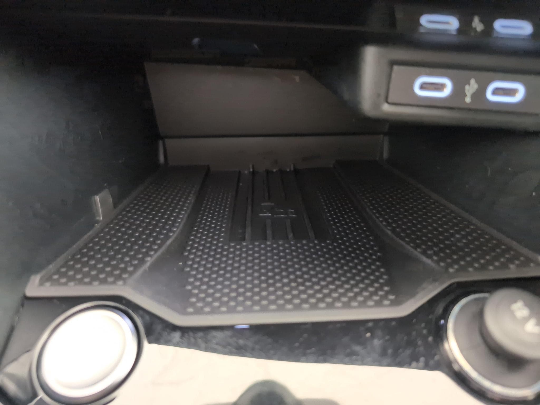 VW T-Roc 2.0 TDI 150 Start/Stop DSG7 Style (2025) - Photo 20