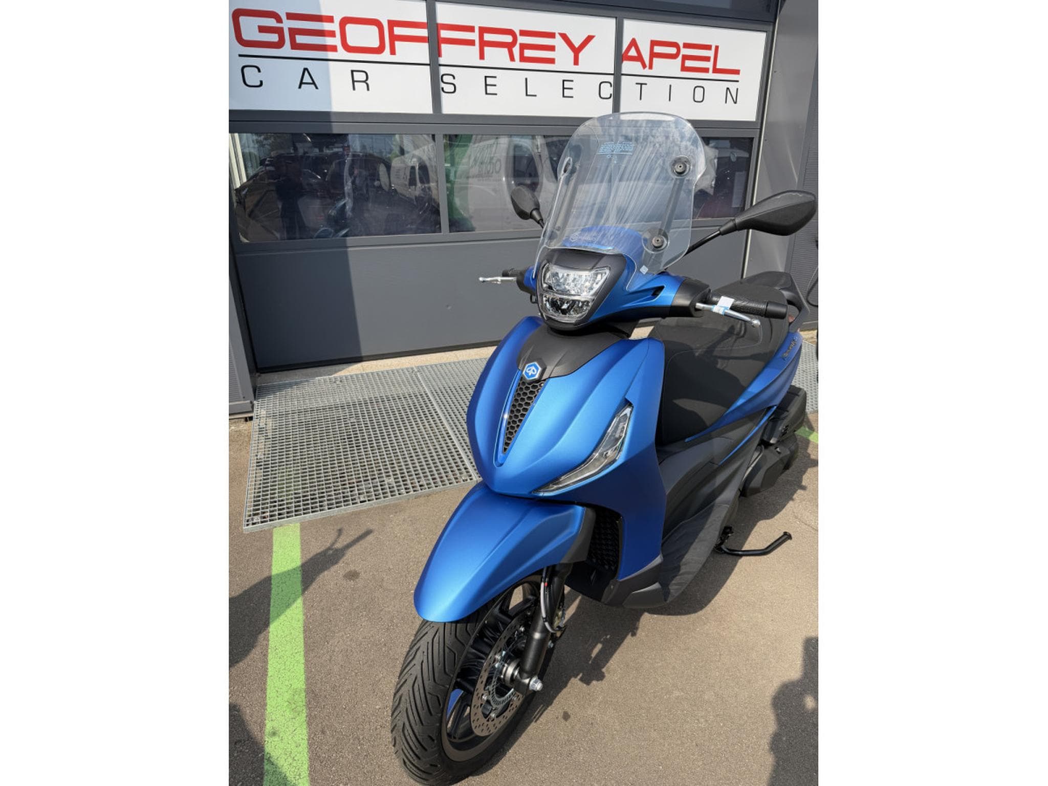 Piaggio Beverly S (2026) - Photo 2