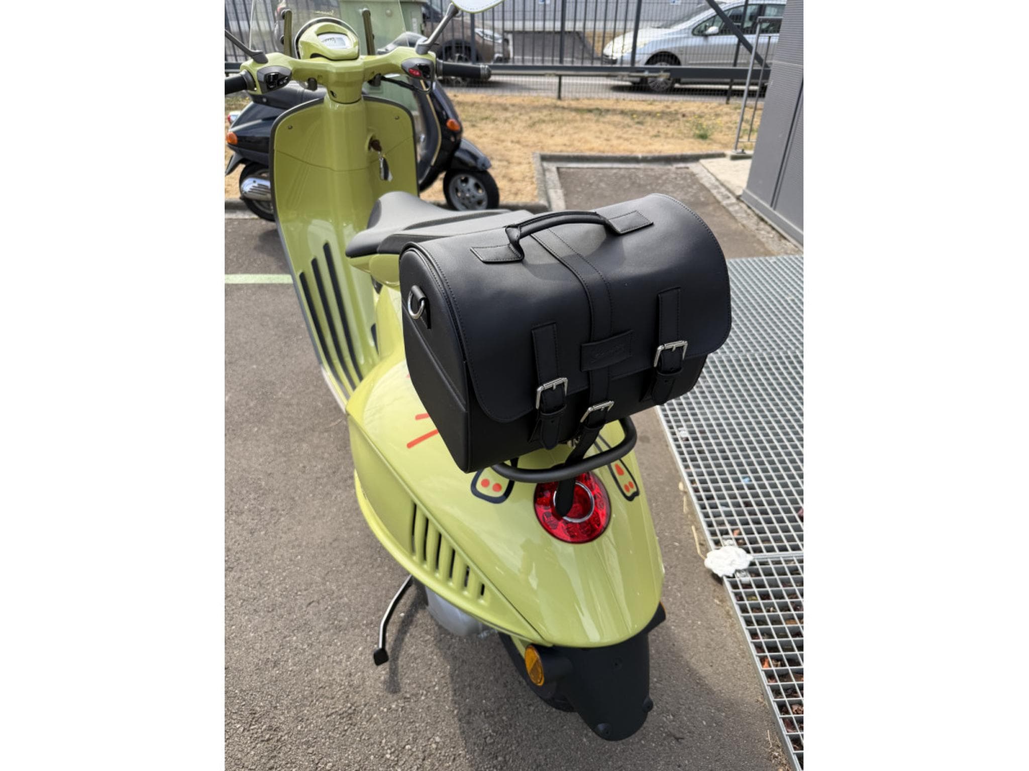 Vespa 946 BUNNY (2026) - Photo 3