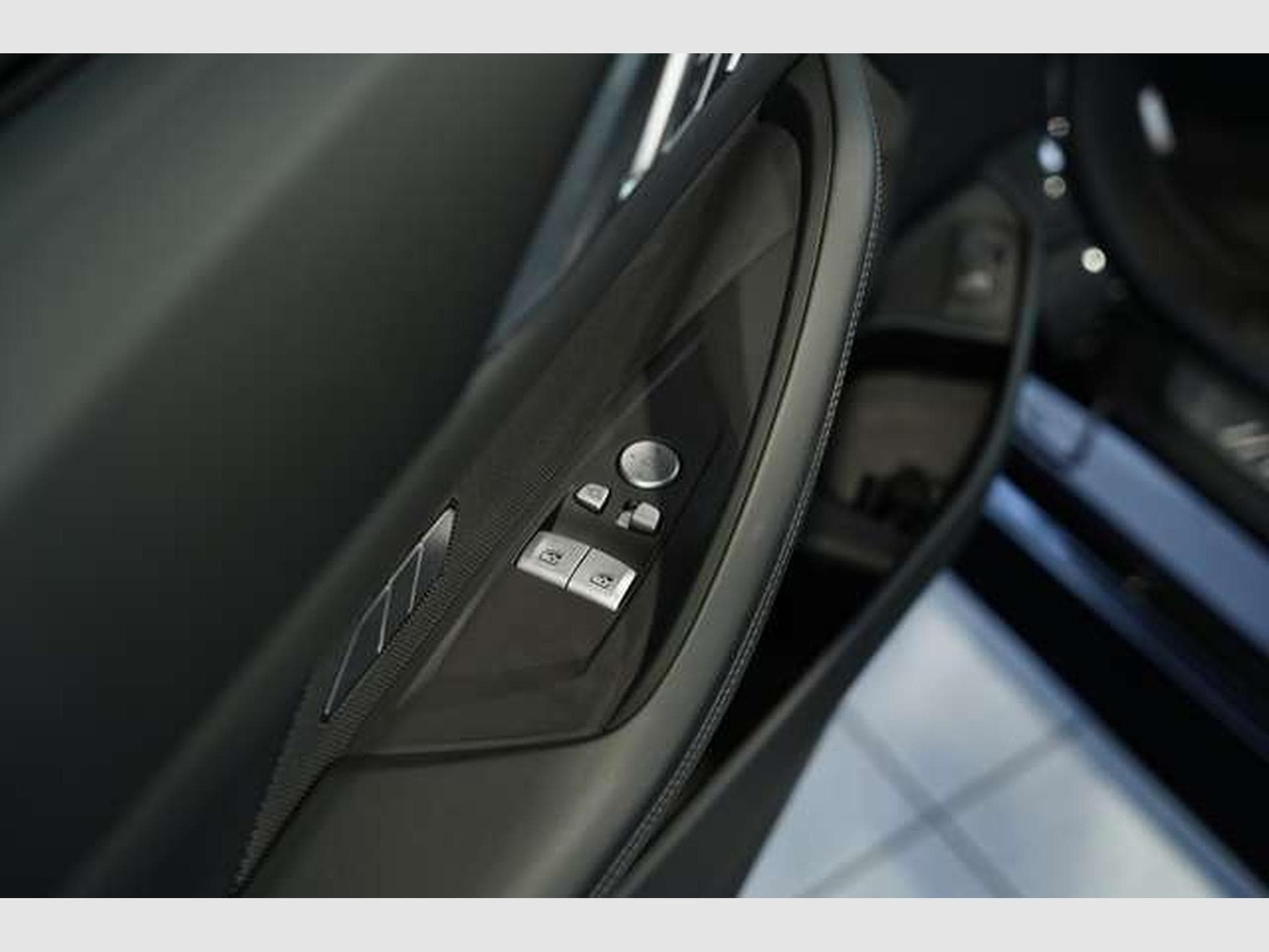 BMW M4 xD Competition 1.H *20 *H-UP*ACC*360°*Carbon (2025) - Photo 35