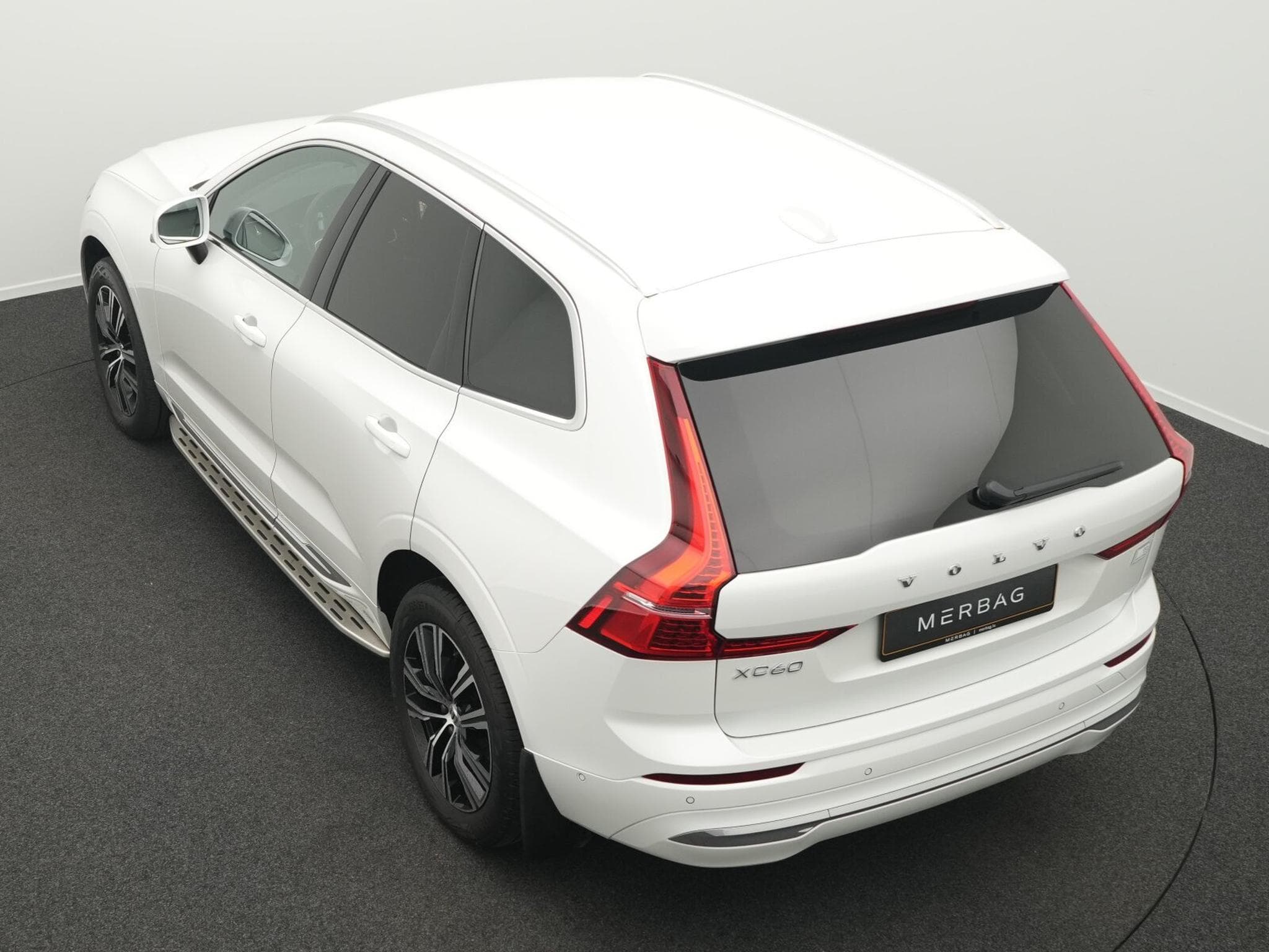 Volvo XC60 B5 (Diesel) AWD Inscription (EURO 6d) (2022) - Foto 13