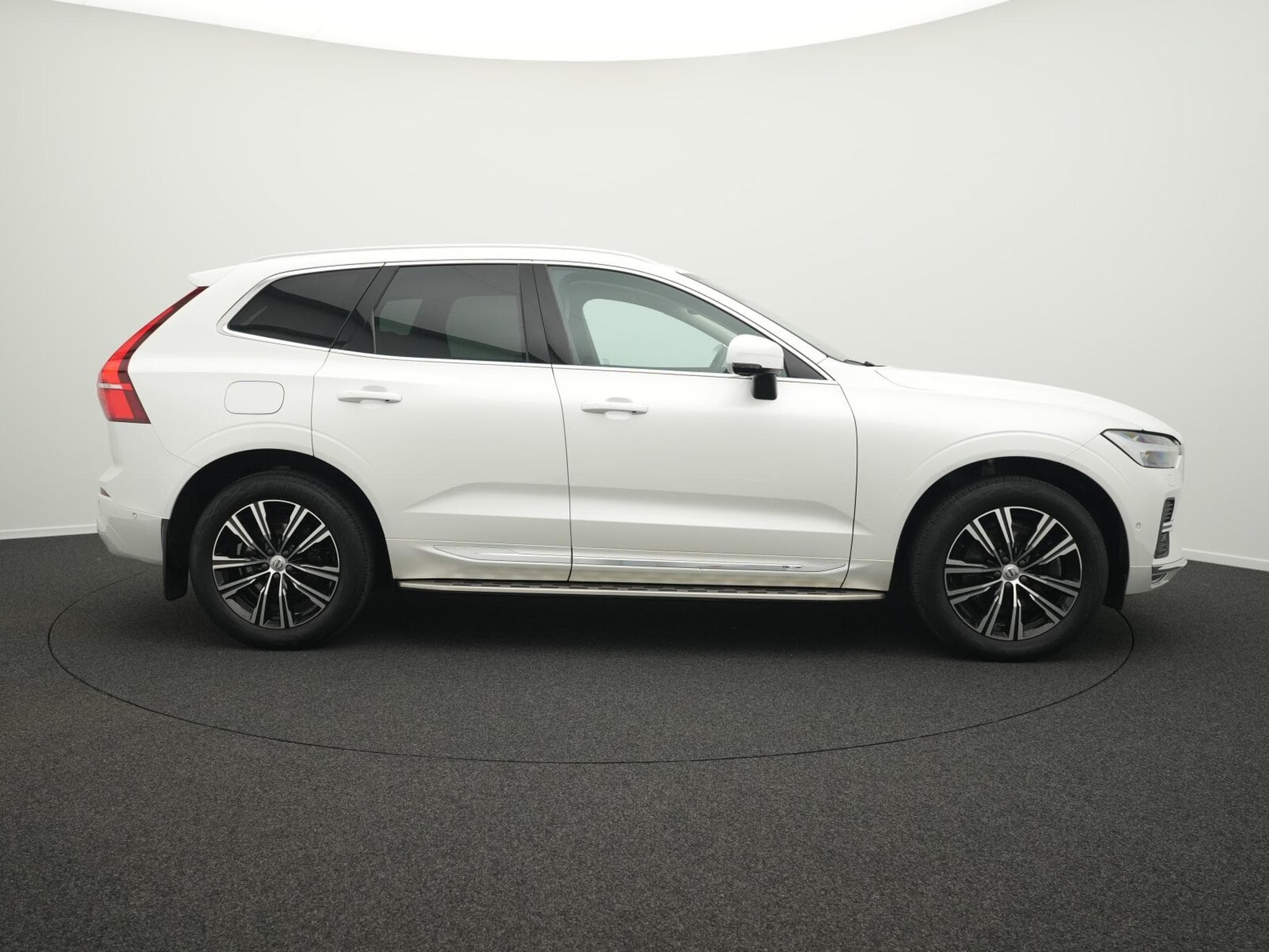 Volvo XC60 B5 (Diesel) AWD Inscription (EURO 6d) (2022) - Foto 5