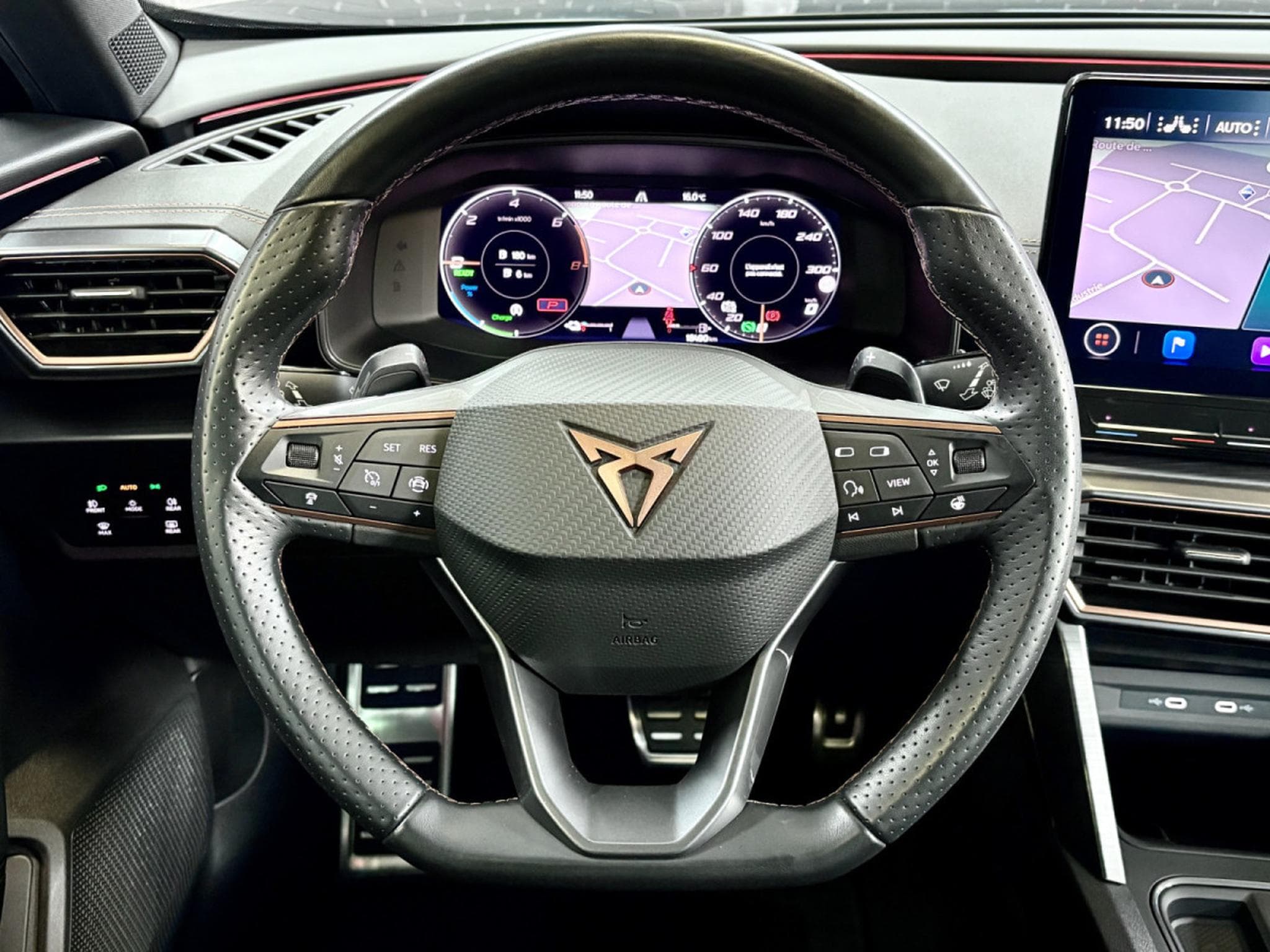 Cupra Formentor VZ 245CV eHybrid DSG6 *PANO* *ACC* HAYON * ALARME* (2022) - Foto 10