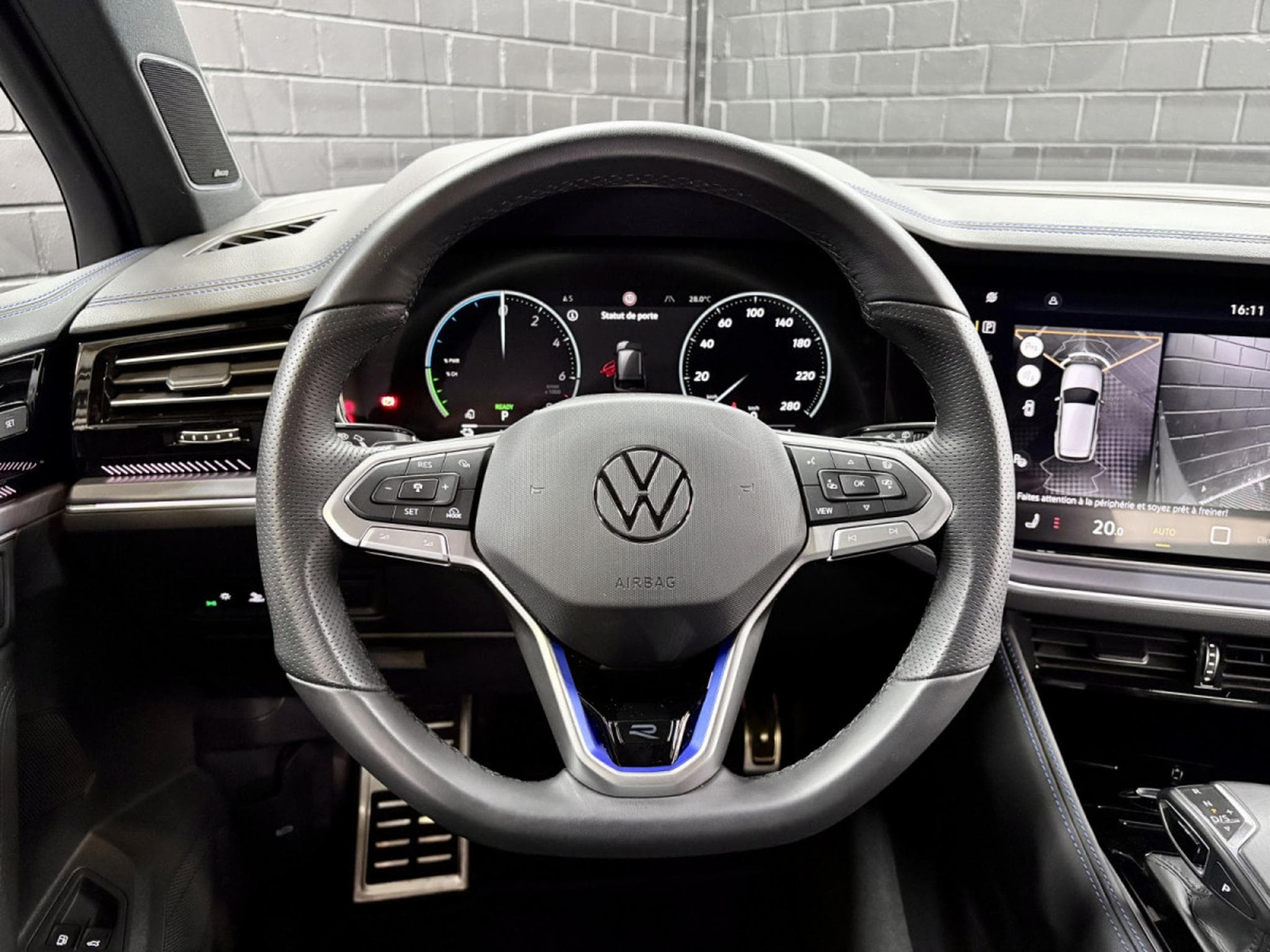 VW Touareg 3.0 R 4Motion eHybrid 462 CV **360°** Susp. pneumatique ** C (2025) - Foto 10