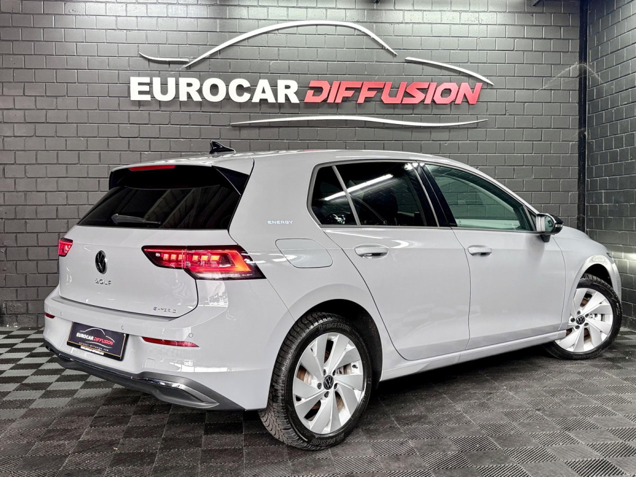 VW Golf Life Energy 1.5 TSI eHybrid 204 CV DSG6 * MATRIX* ATTELAGE * (2025) - Foto 4