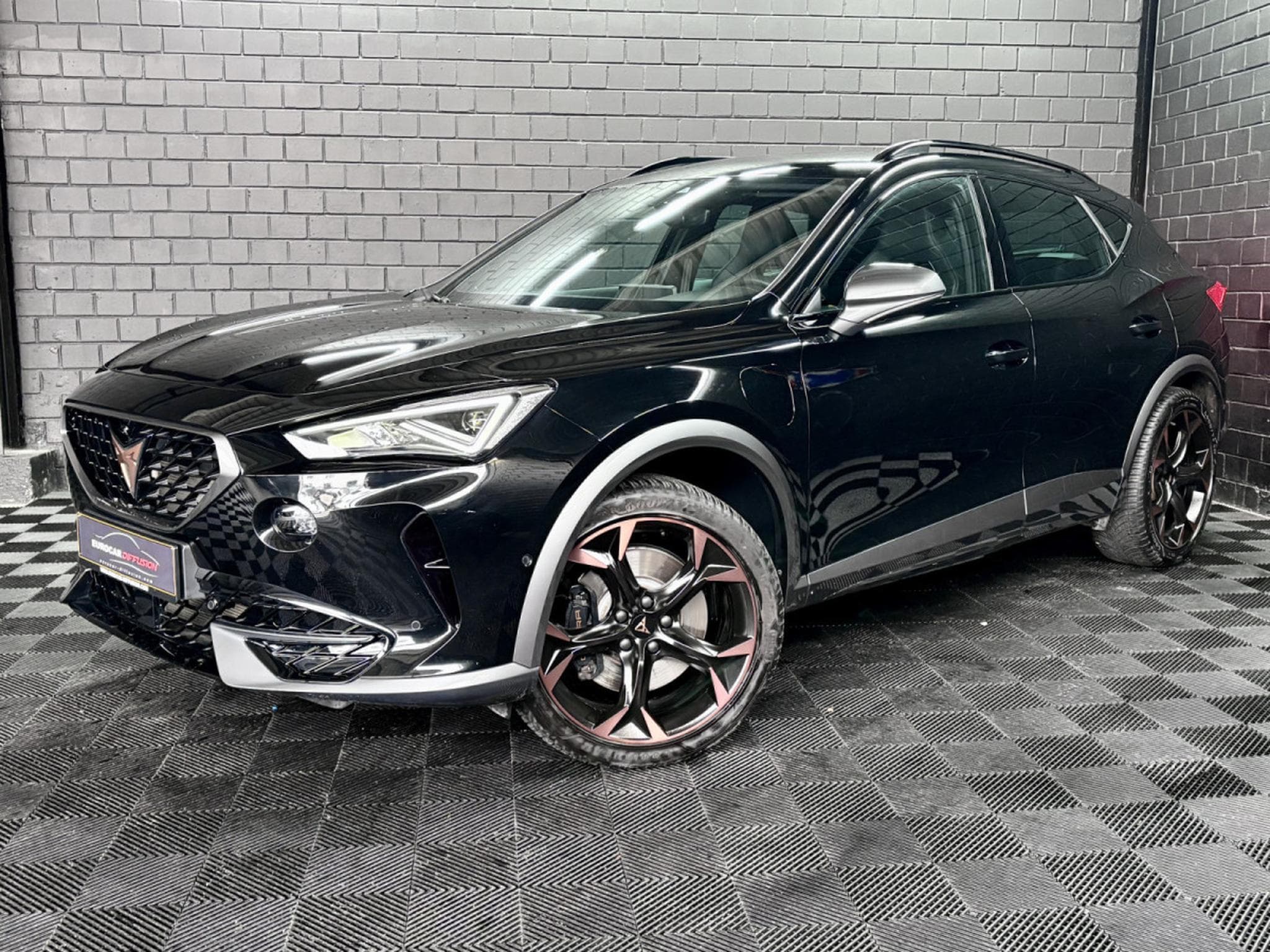 Cupra Formentor 2.0 TSI VZ 310 CV *VSS* *ACC* CAM* (2023) - Foto 1