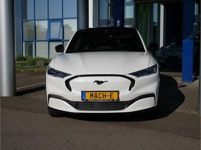 Ford Mustang Mach-E (2025) - Photo 10