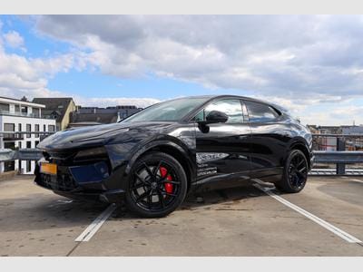 Lotus Eletre (2024) - Photo 5