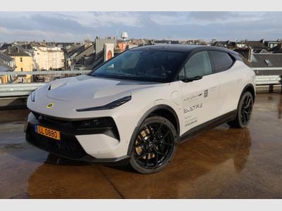 Lotus Eletre (2025) - Photo 9