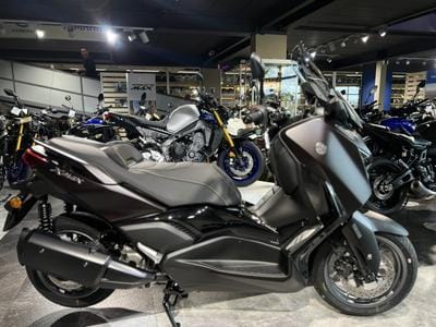 Yamaha X-Max (2026) - Photo 9
