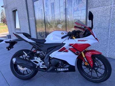 Yamaha YZF (2026) - Photo 4