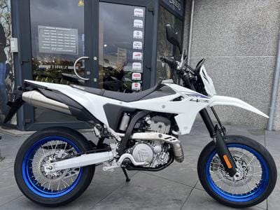 Suzuki DR-Z 400 (2026) - Photo 10