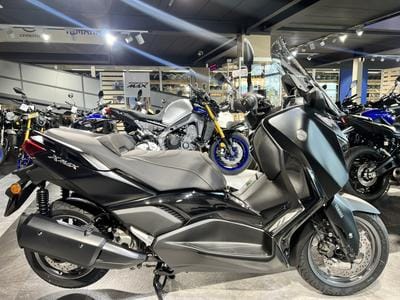 Yamaha X-Max (2024) - Foto 9