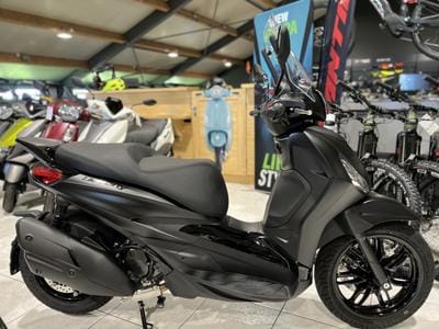Piaggio Beverly (2026) - Foto 8