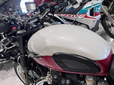 Triumph Bonneville (2025) - Foto 1