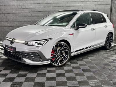 VW Golf (2024) - Foto 6